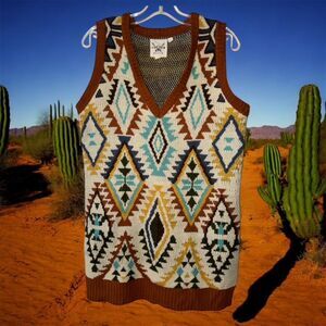 Cotton & Rye Outfitters Southwest Aztec Design Sweater Vest